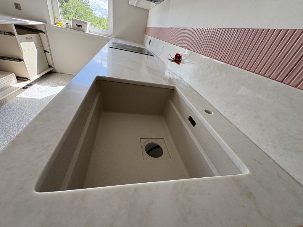 blaty z konglomeratu Taj Mahal