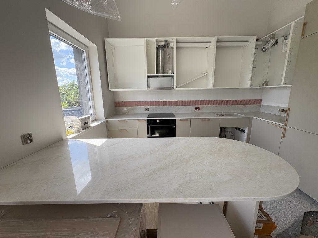 blaty z konglomeratu Taj Mahal