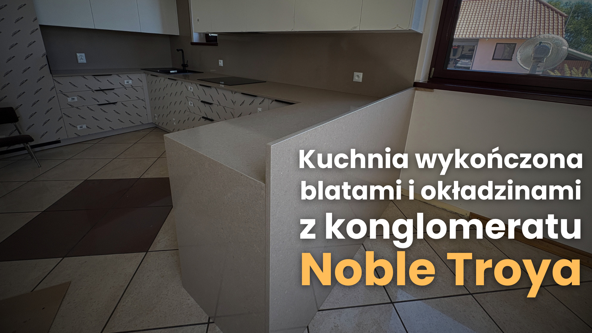 Kuchnia wykończona blatami i okładzinami z konglomeratu kwarcowego Noble Troya